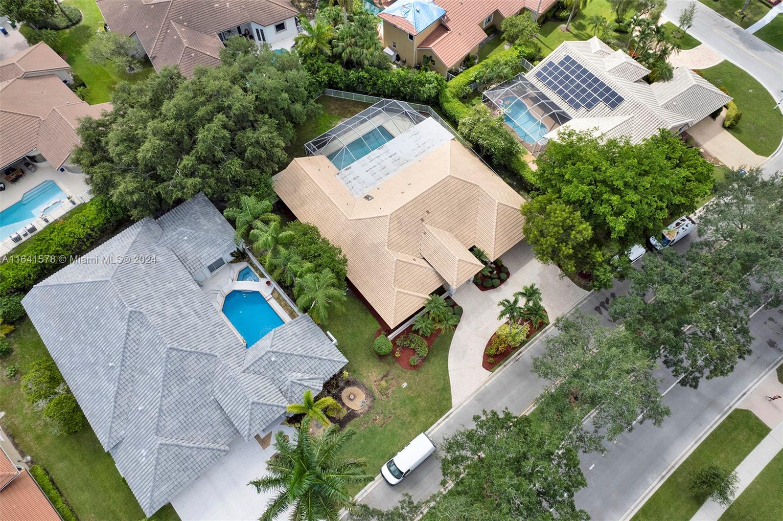 FAIRWAYS AT EAGLE TRACE - Residential