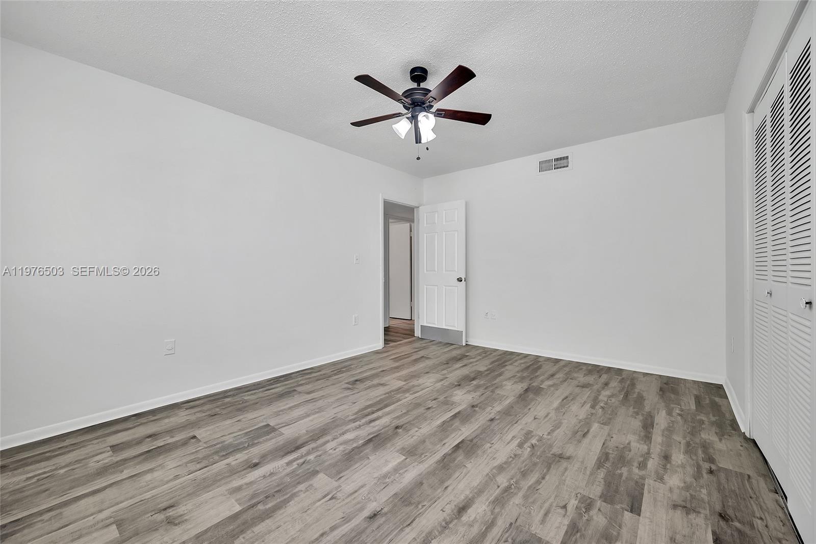 HAZEL PARK - Residential Lease