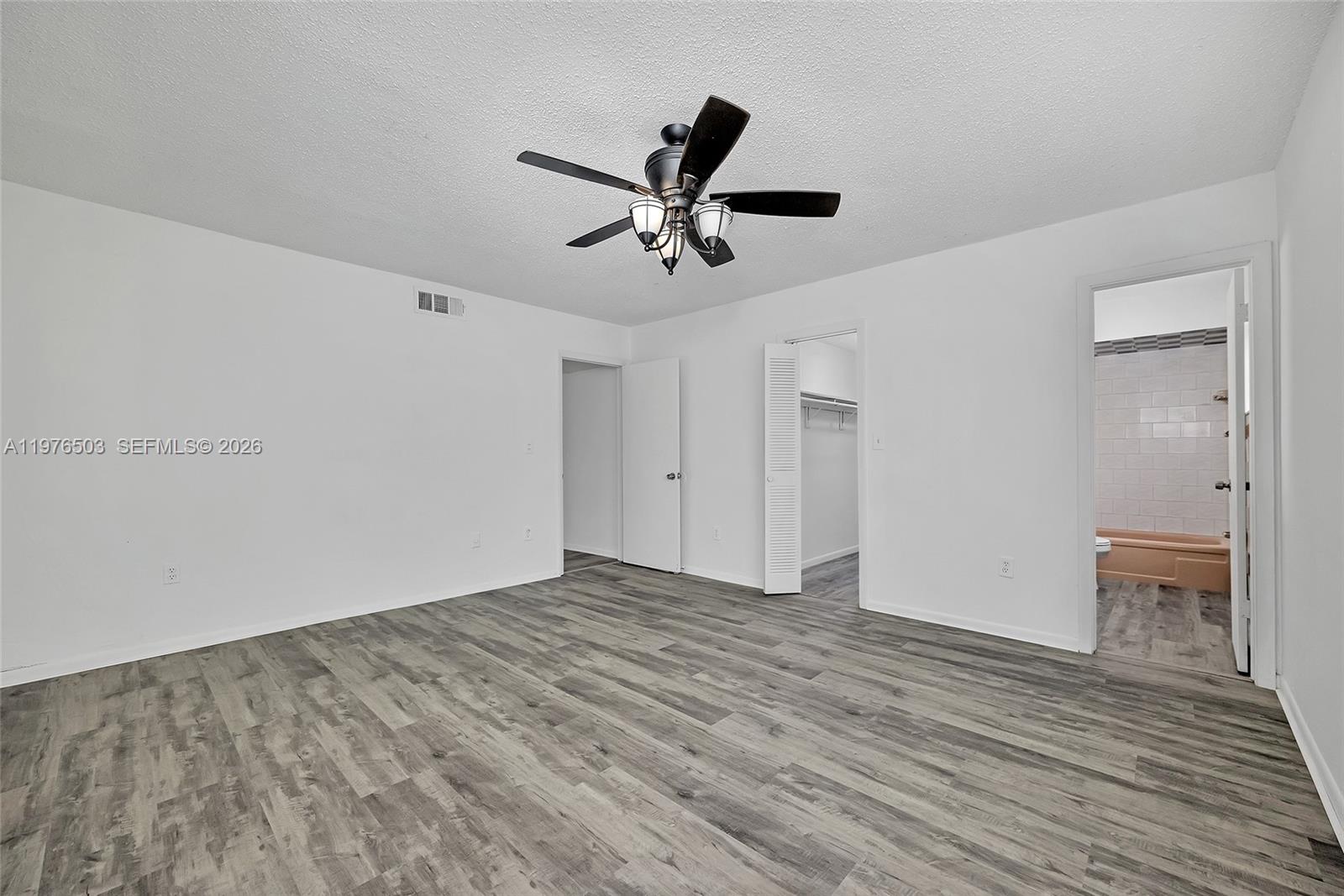 HAZEL PARK - Residential Lease