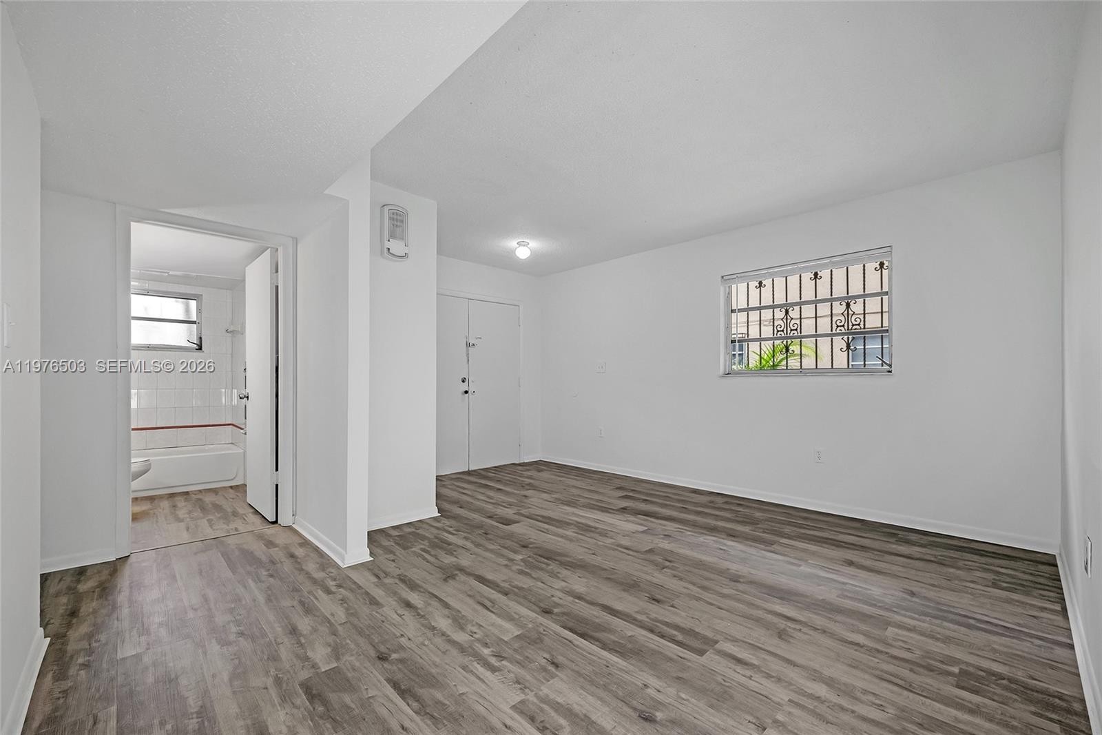 HAZEL PARK - Residential Lease