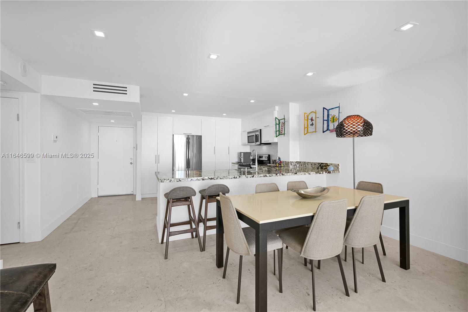 OCEANSIDE PLAZA CONDO - Residential