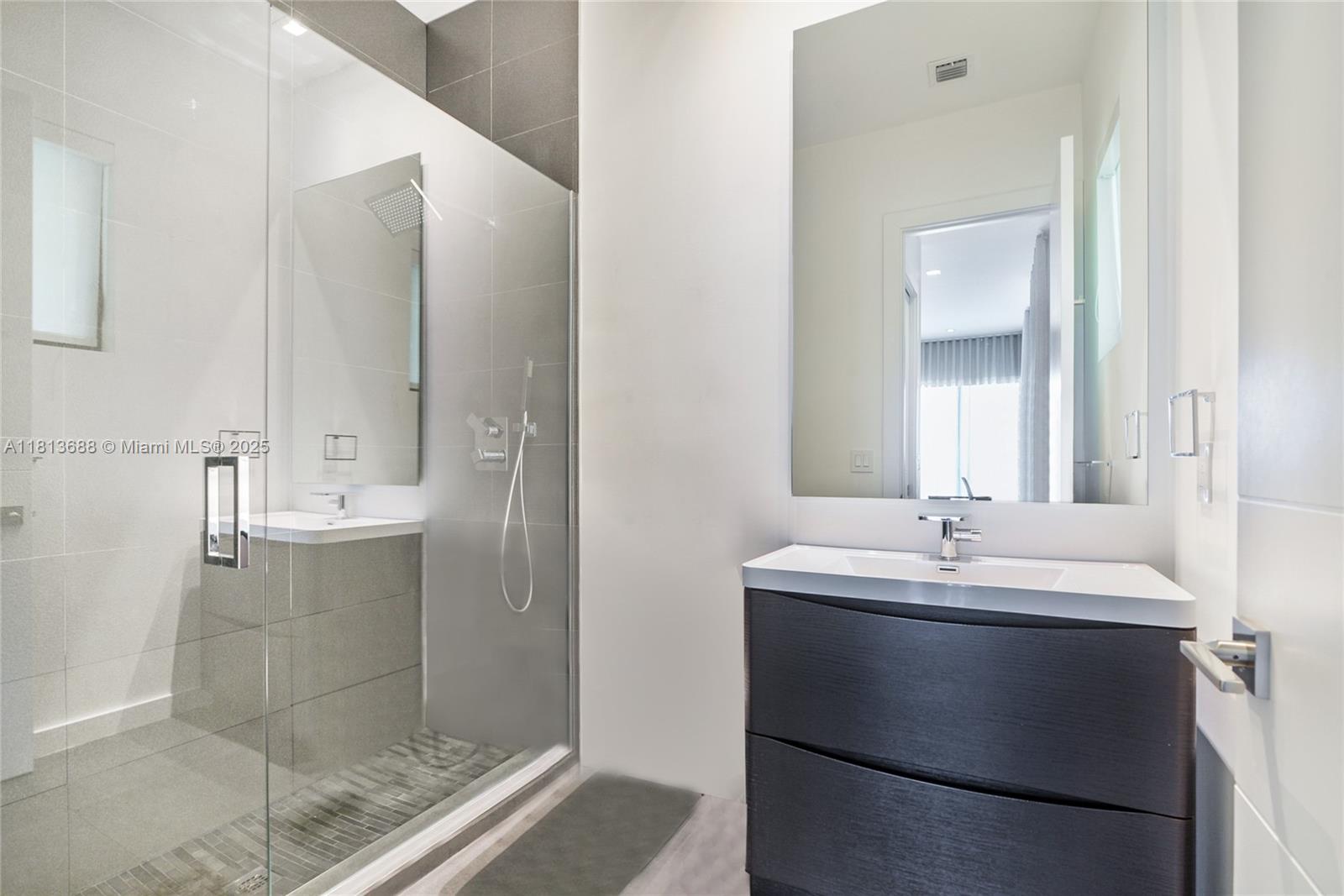 MIAMI LAKES - LOCH LOMOND - Residential Lease
