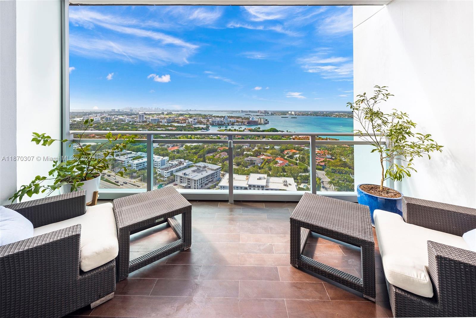 10295 COLLINS AVE RESDNTA - Residential