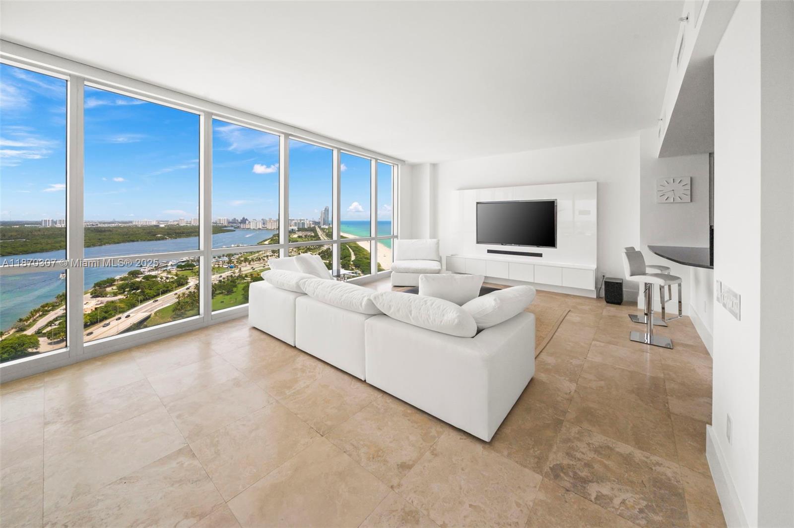 10295 Collins Ave 2404