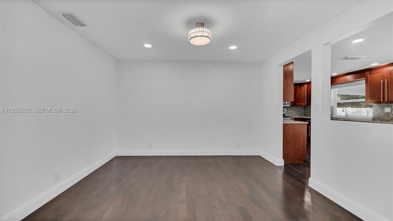 BRENTWOOD PARK - Residential