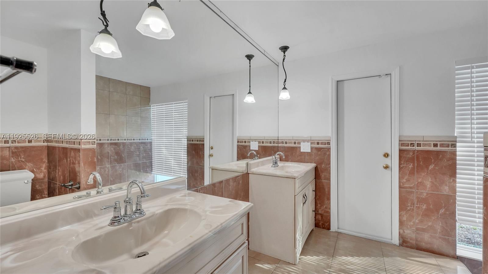 BRENTWOOD PARK - Residential