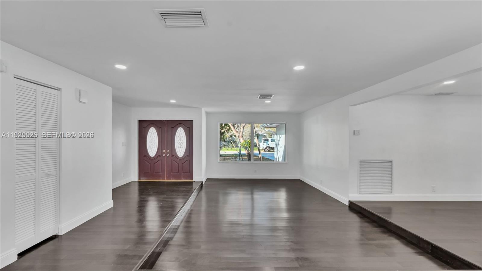 BRENTWOOD PARK - Residential