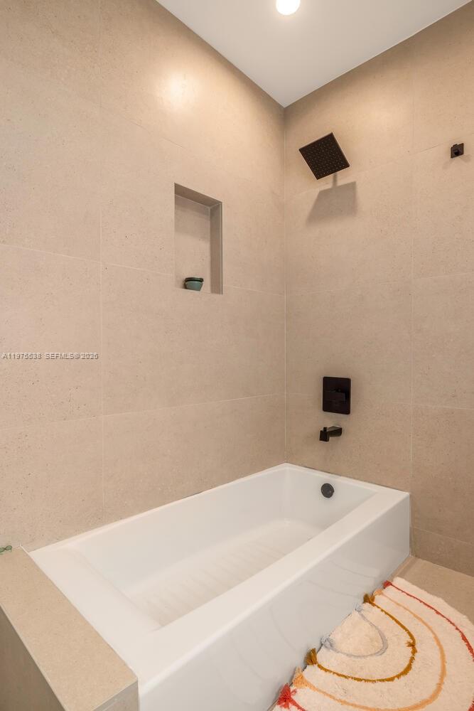 BELLE MEADE 1ST ADDN - Residential