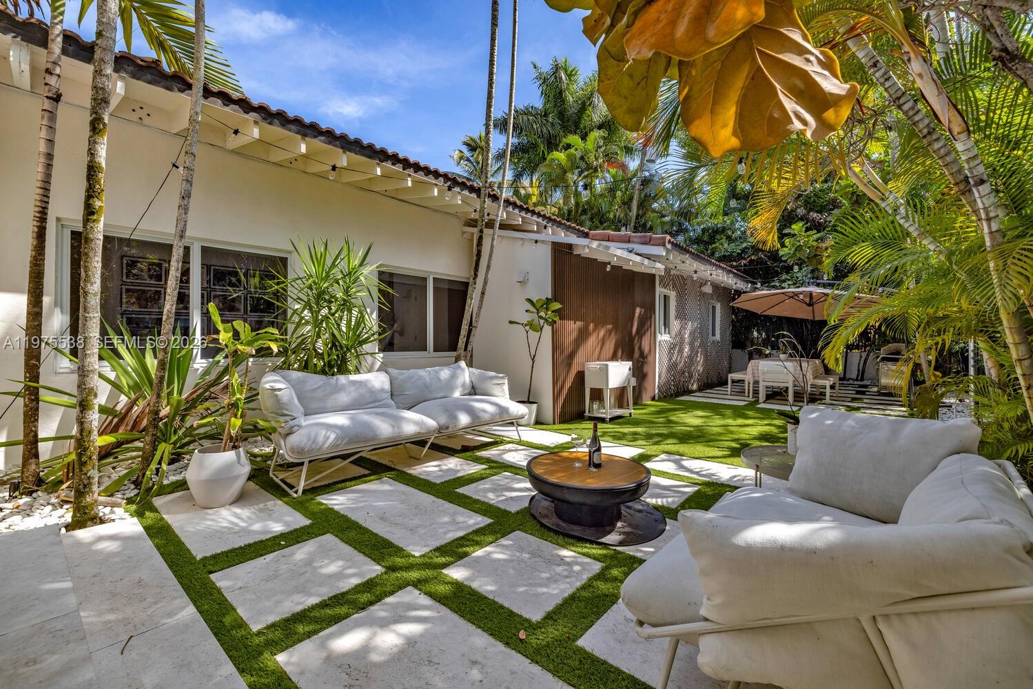 BELLE MEADE 1ST ADDN - Residential