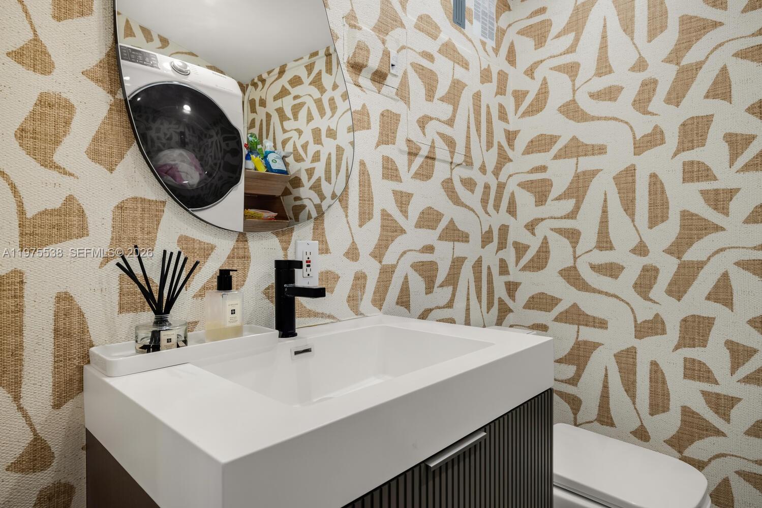 BELLE MEADE 1ST ADDN - Residential