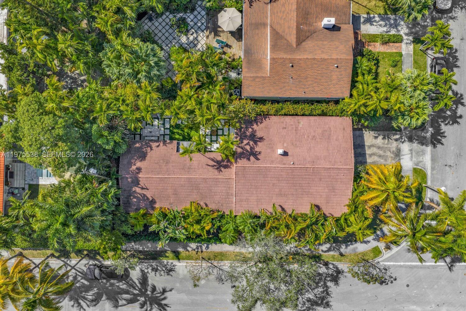 BELLE MEADE 1ST ADDN - Residential