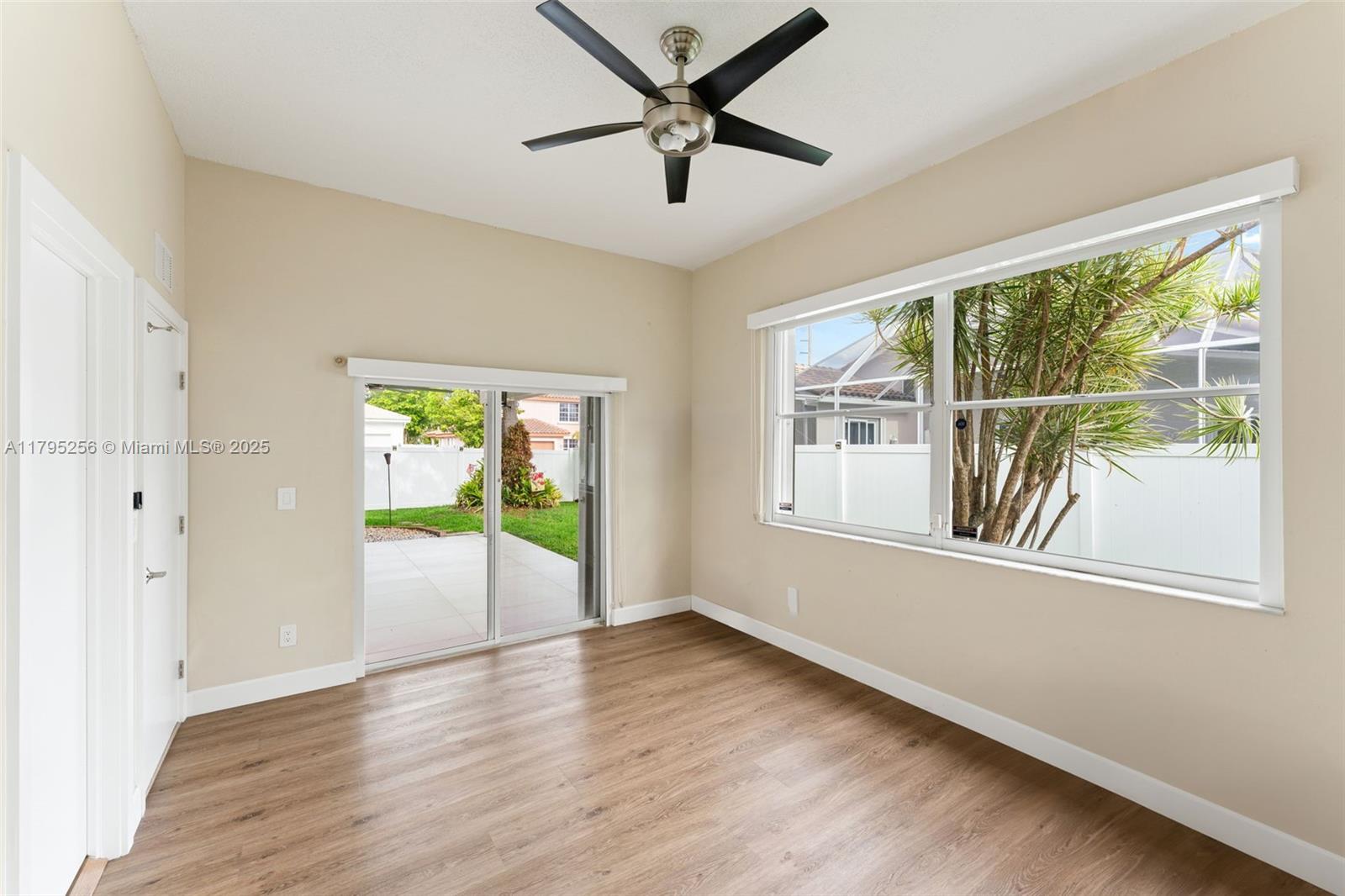 SILVER LAKES AT PEMBROKE - Residential