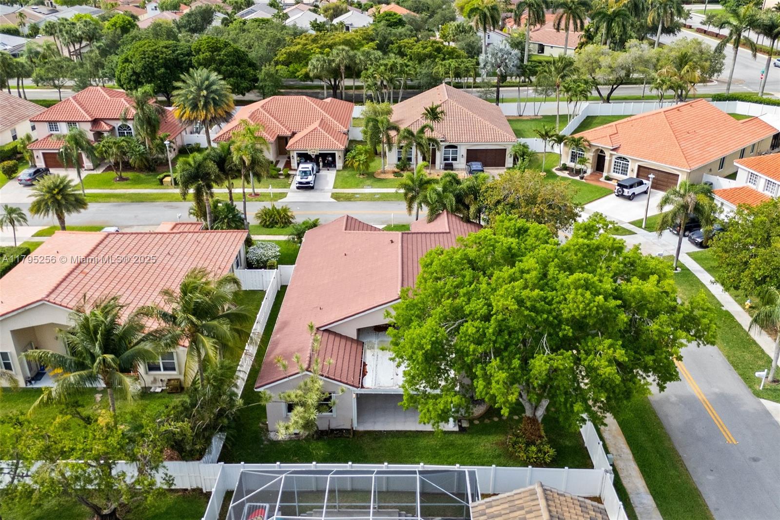 SILVER LAKES AT PEMBROKE - Residential