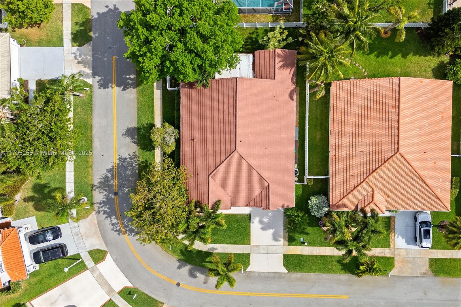 SILVER LAKES AT PEMBROKE - Residential