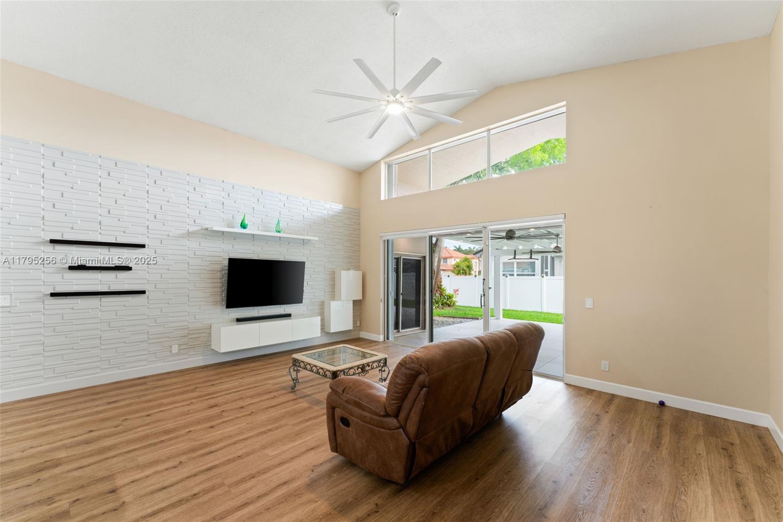 SILVER LAKES AT PEMBROKE - Residential