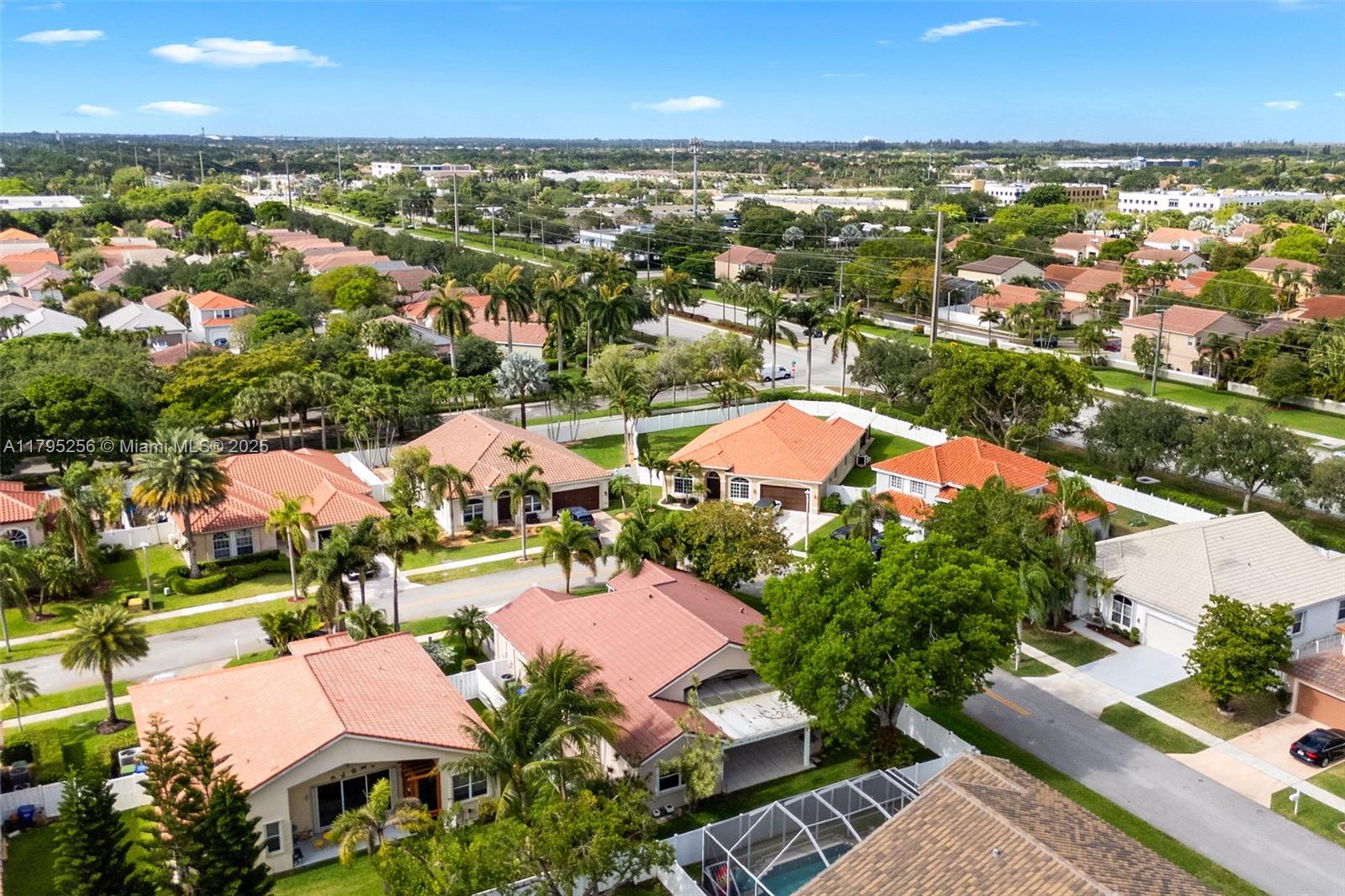 SILVER LAKES AT PEMBROKE - Residential
