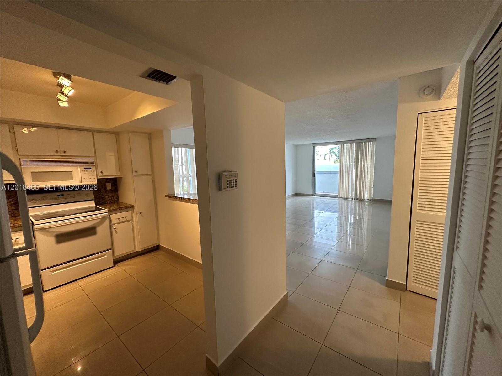 FOUNTAIN TOWERS CONDO - Residential