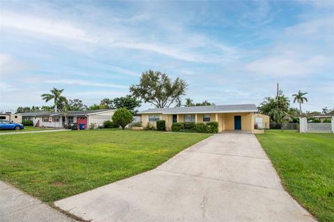 1442 BYRON Rd, Fort Myers, FL 33919 - #: A11581018