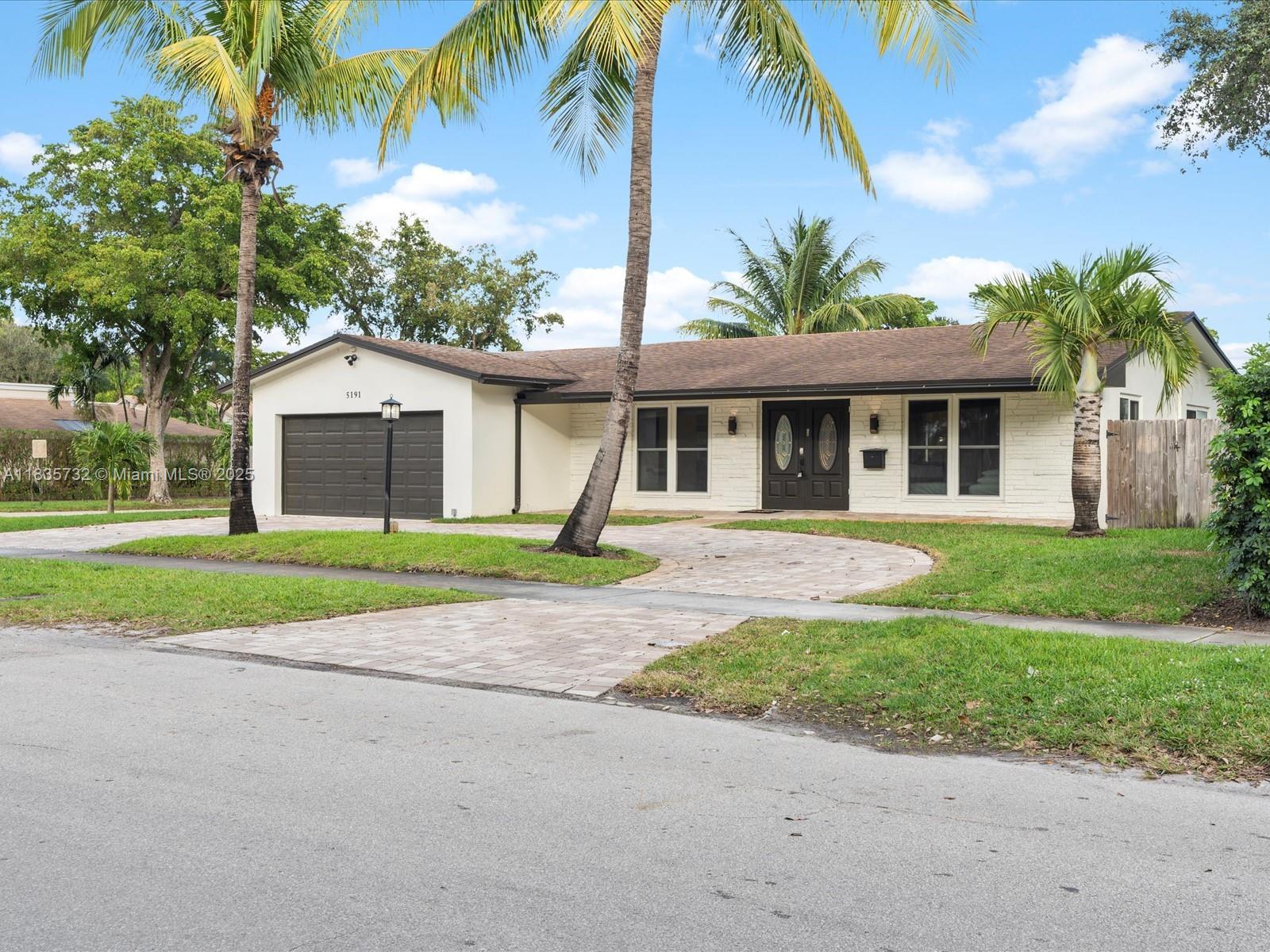 EMERALD HILLS - Residential