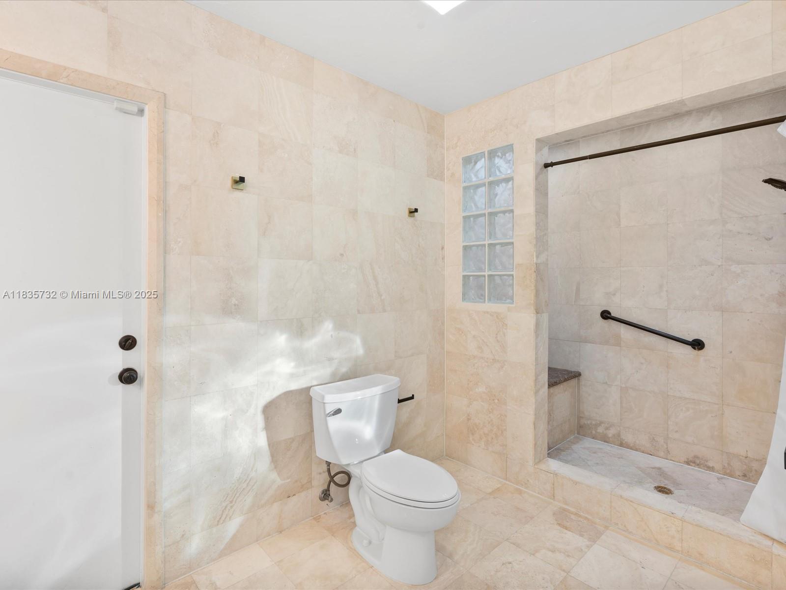 EMERALD HILLS - Residential