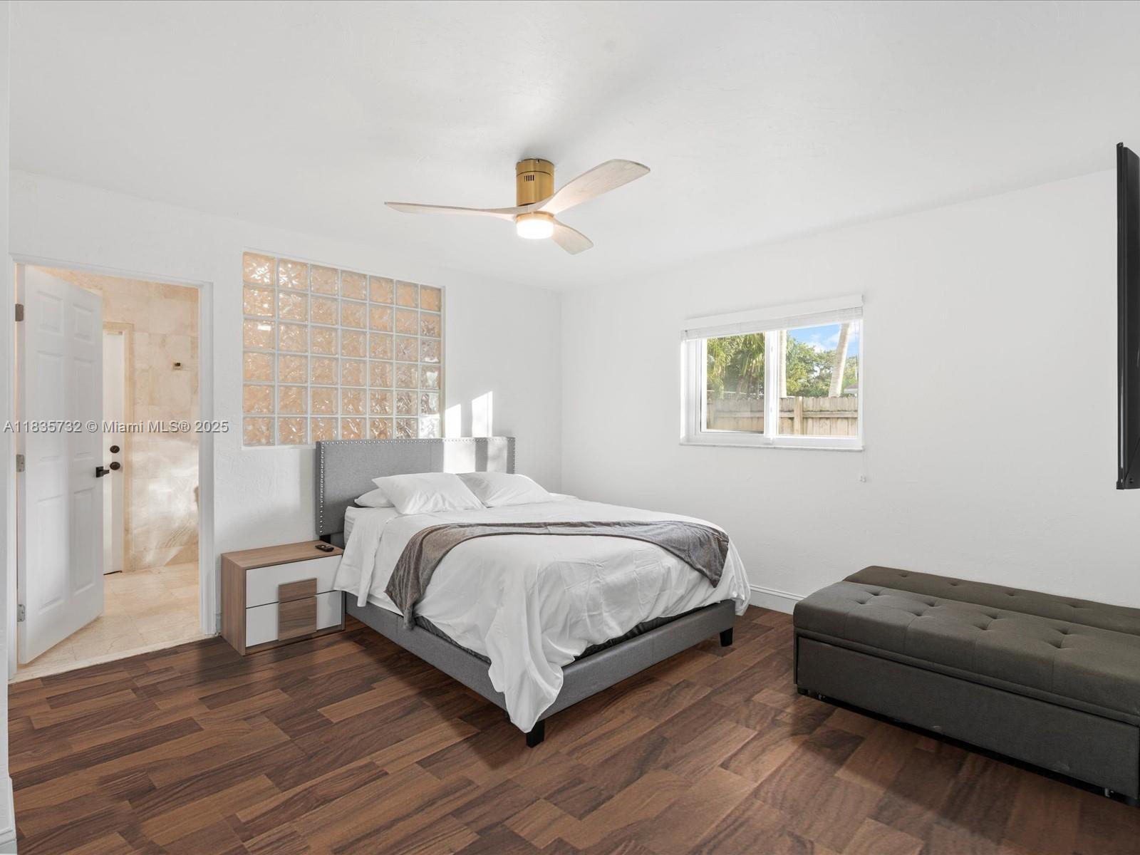 EMERALD HILLS - Residential