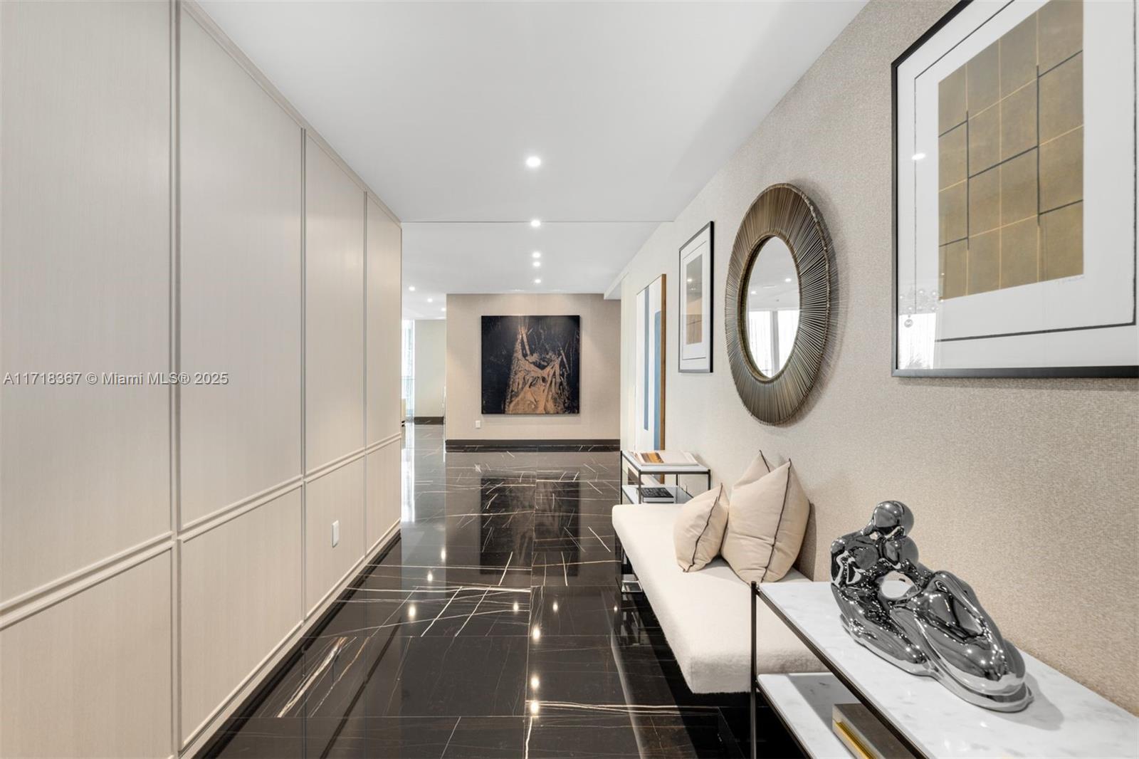 9349 Collins Ave 406