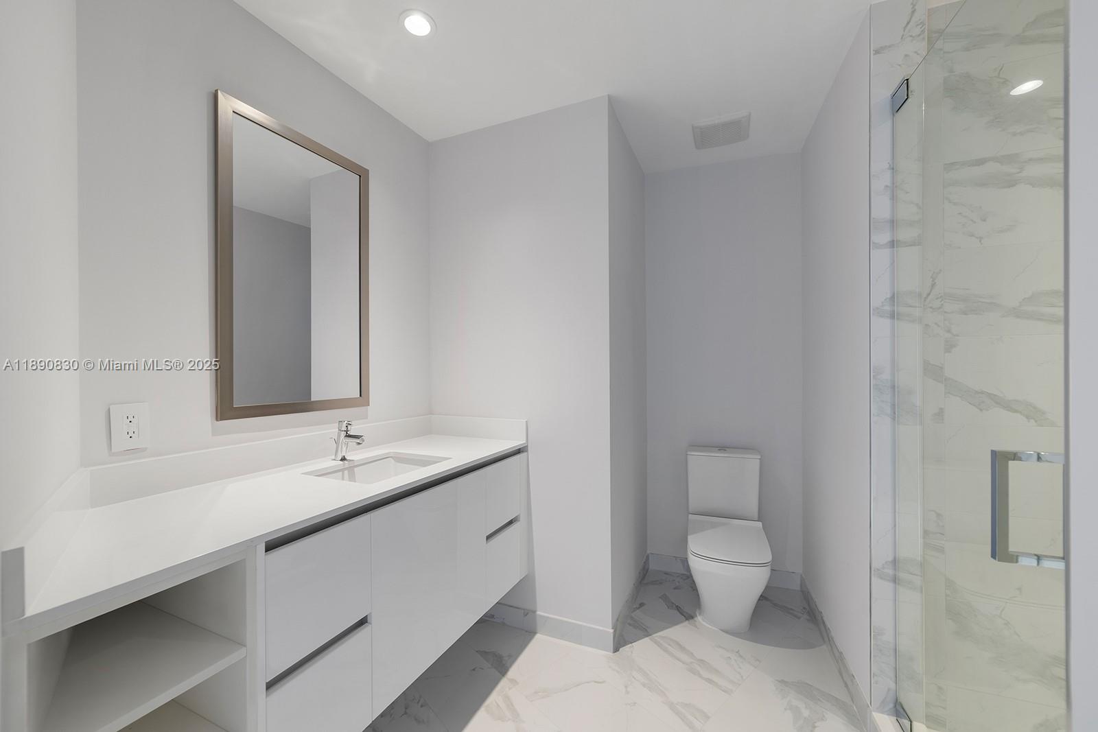 PARAMOUNT MIAMI WORLDCENT - Residential