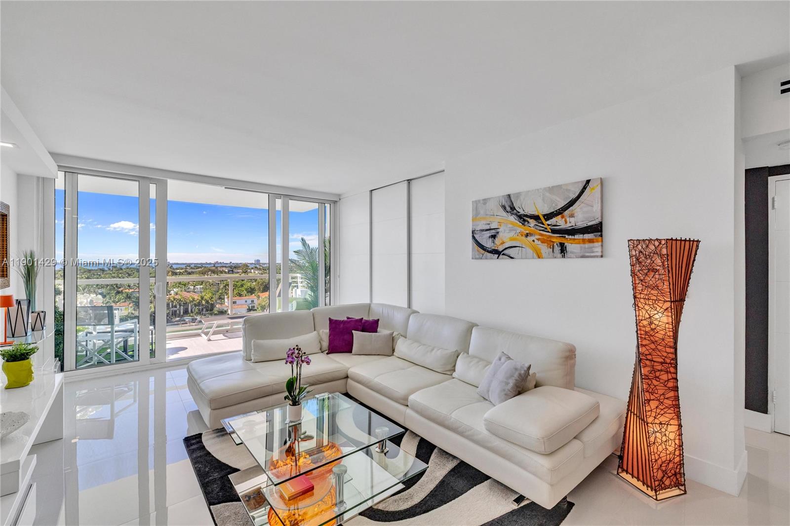 5600 CONDO - Residential Lease