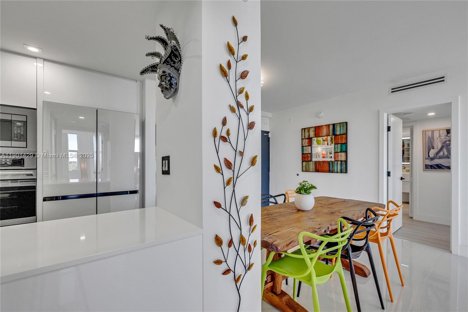 5600 CONDO - Residential Lease