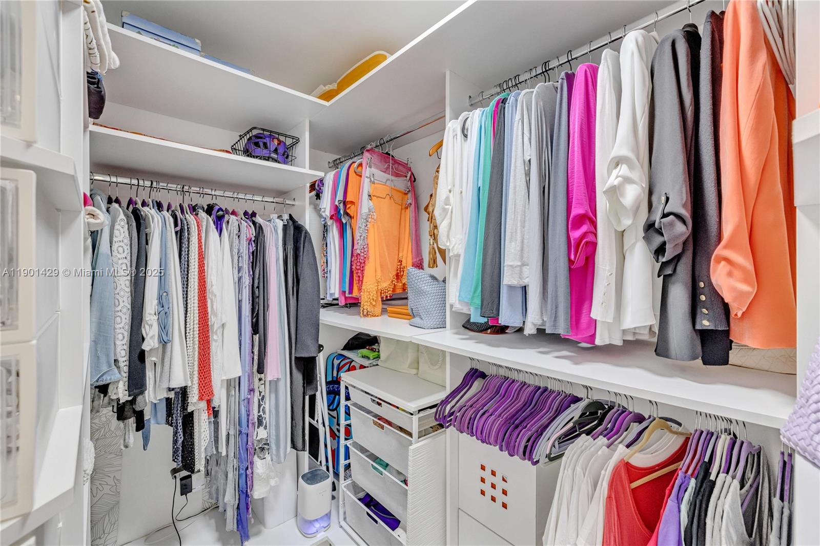 5600 CONDO - Residential Lease