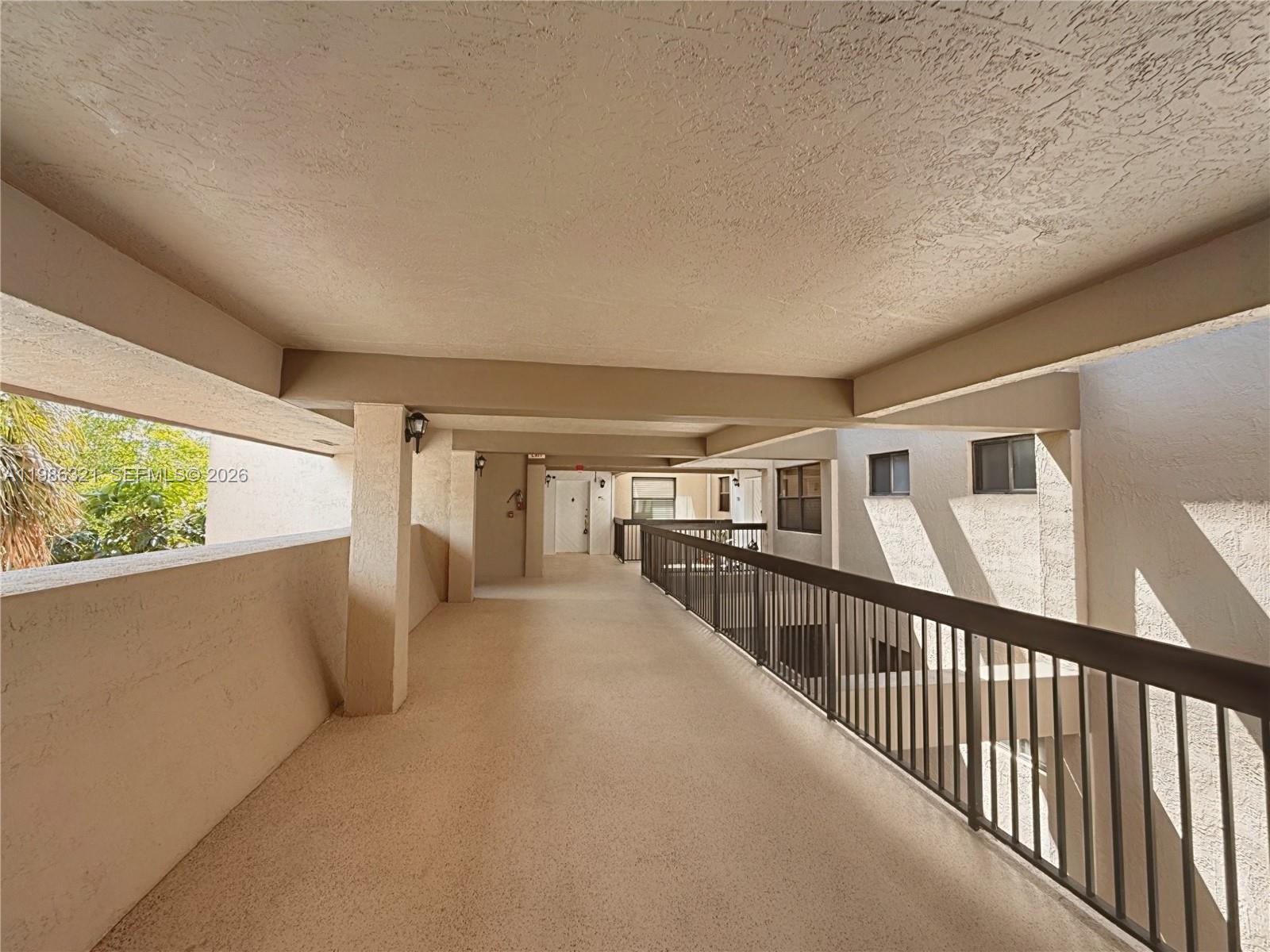 SUMMERTREE VILG CALIF CL - Residential