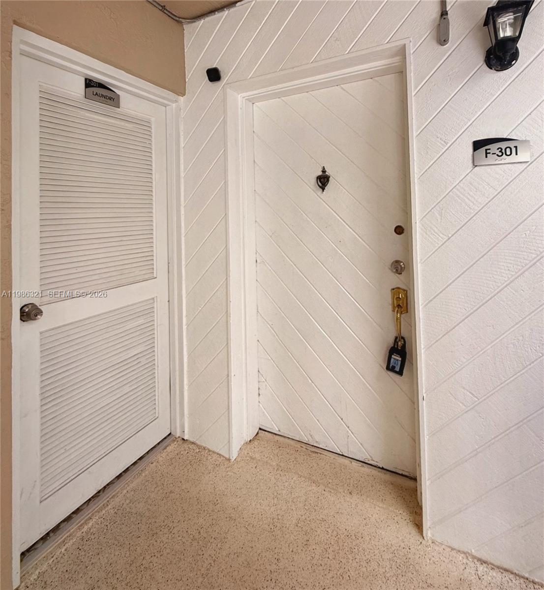 SUMMERTREE VILG CALIF CL - Residential