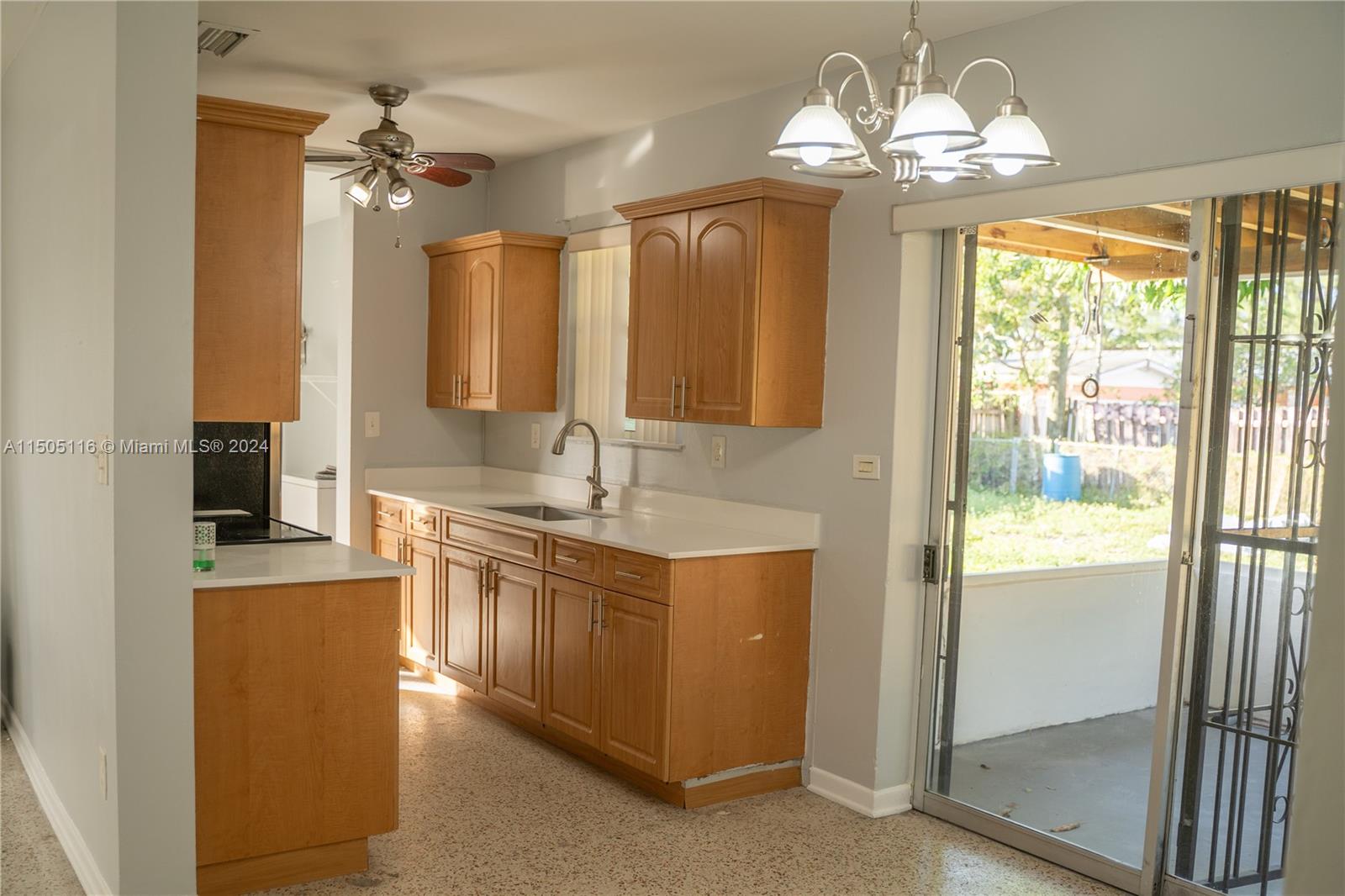 PALM SPRINGS SEC 4 5TH AD - Residential