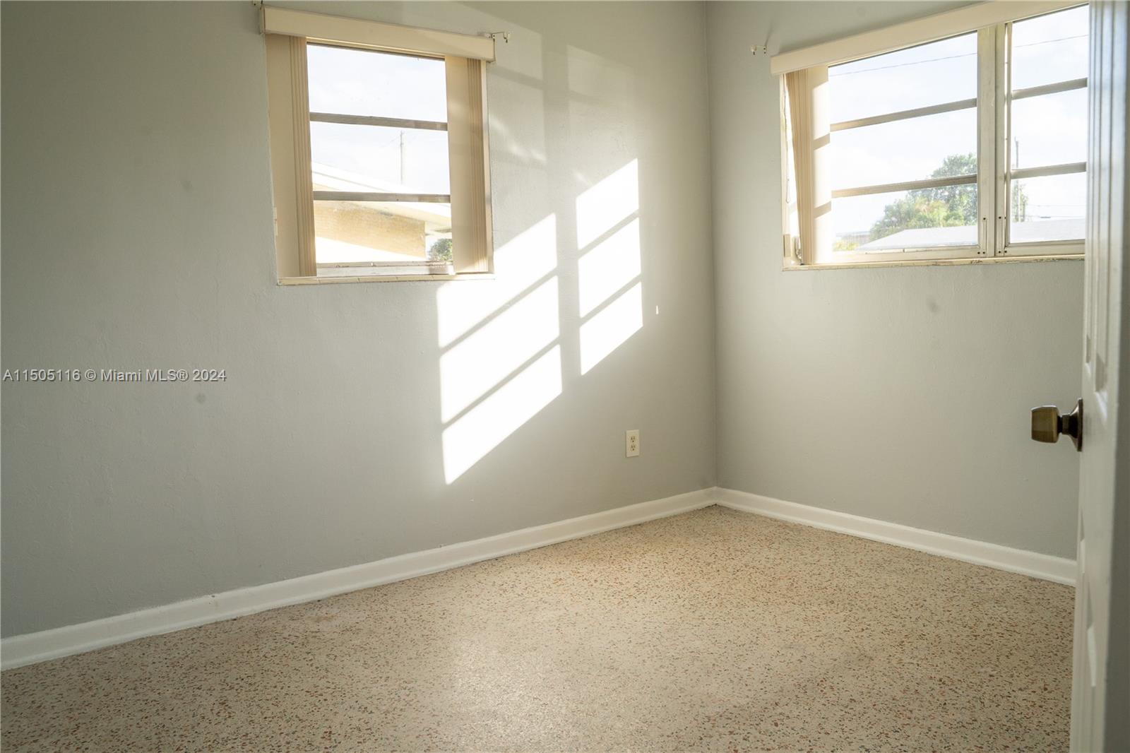 PALM SPRINGS SEC 4 5TH AD - Residential