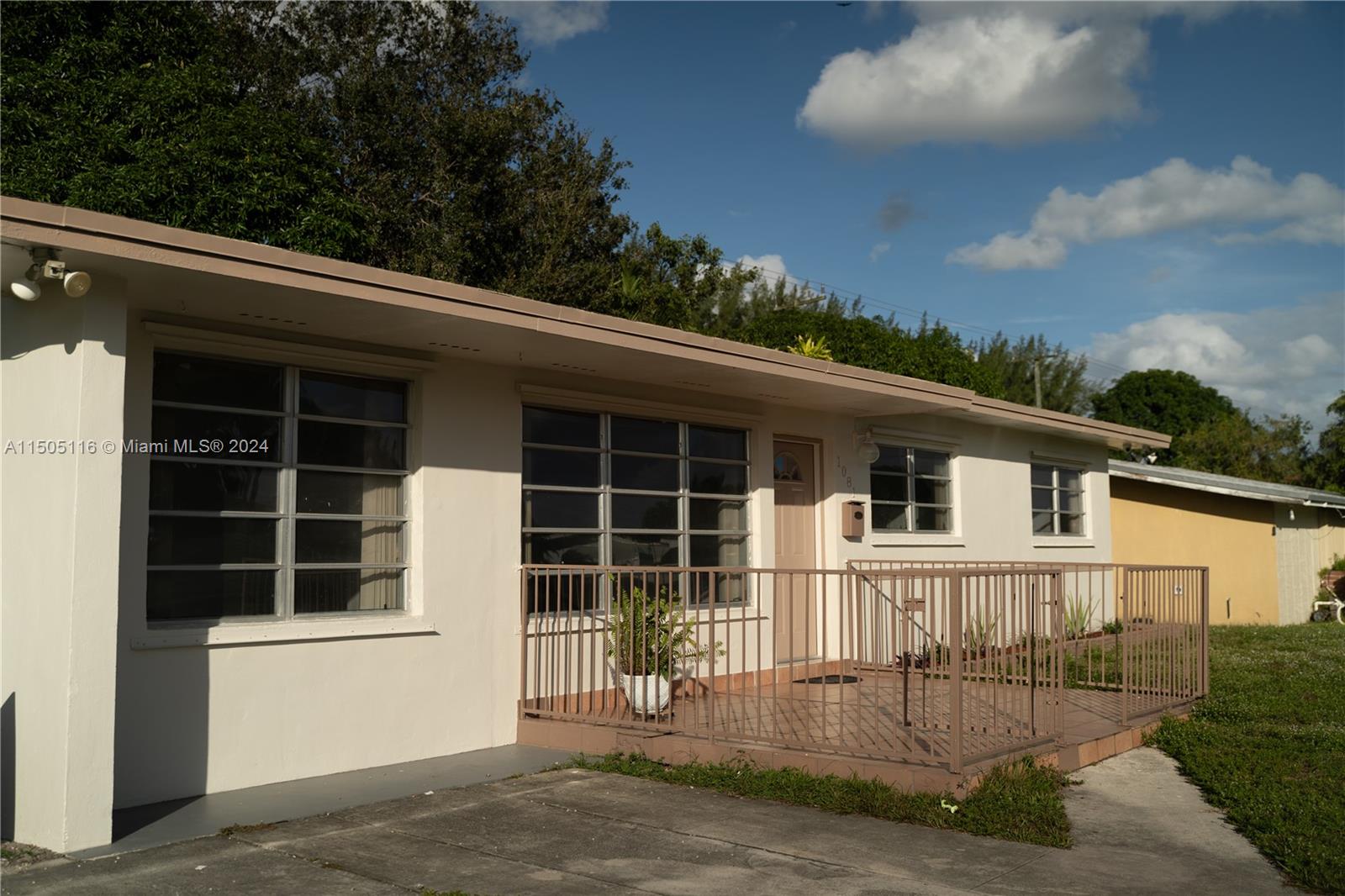 PALM SPRINGS SEC 4 5TH AD - Residential