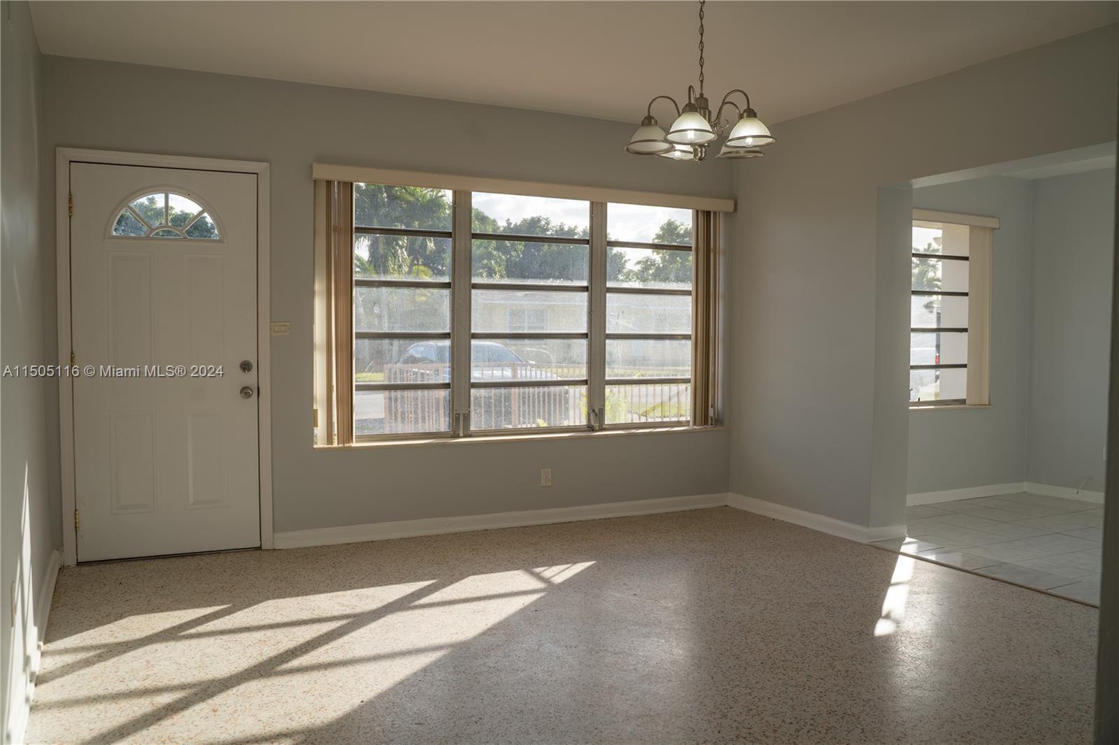 PALM SPRINGS SEC 4 5TH AD - Residential