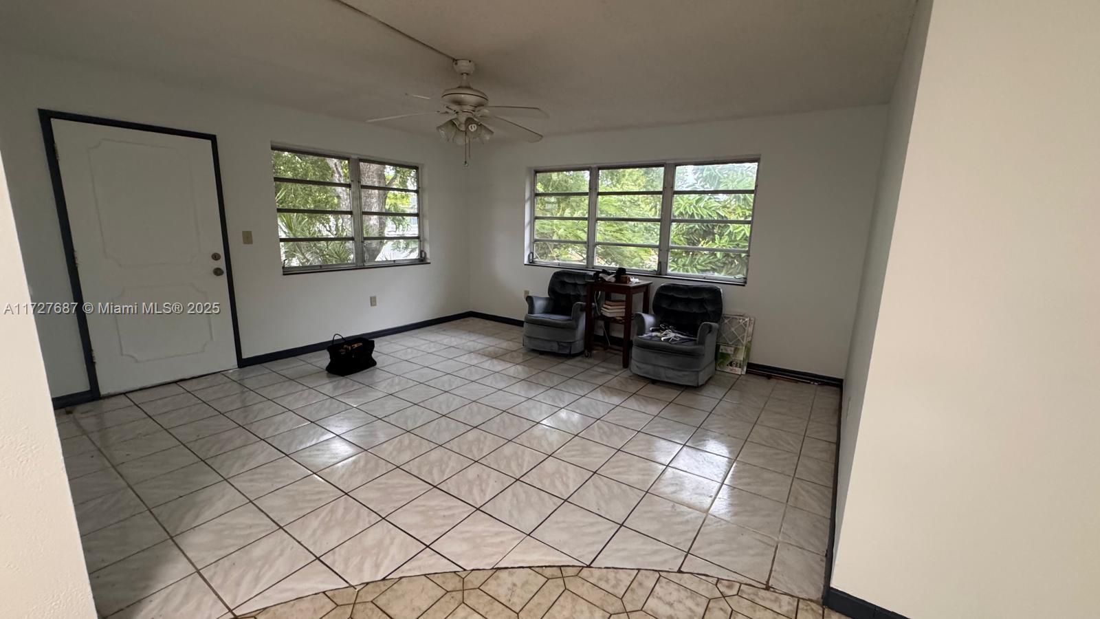 RO-MONT SOUTH CONDO E - Residential