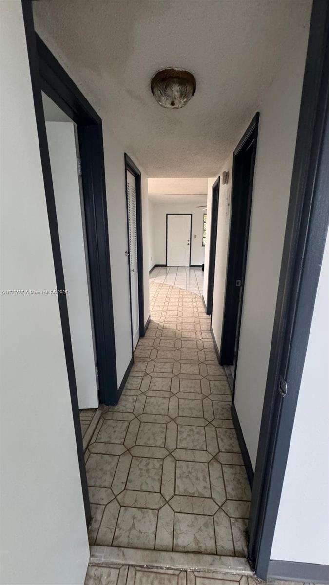 RO-MONT SOUTH CONDO E - Residential