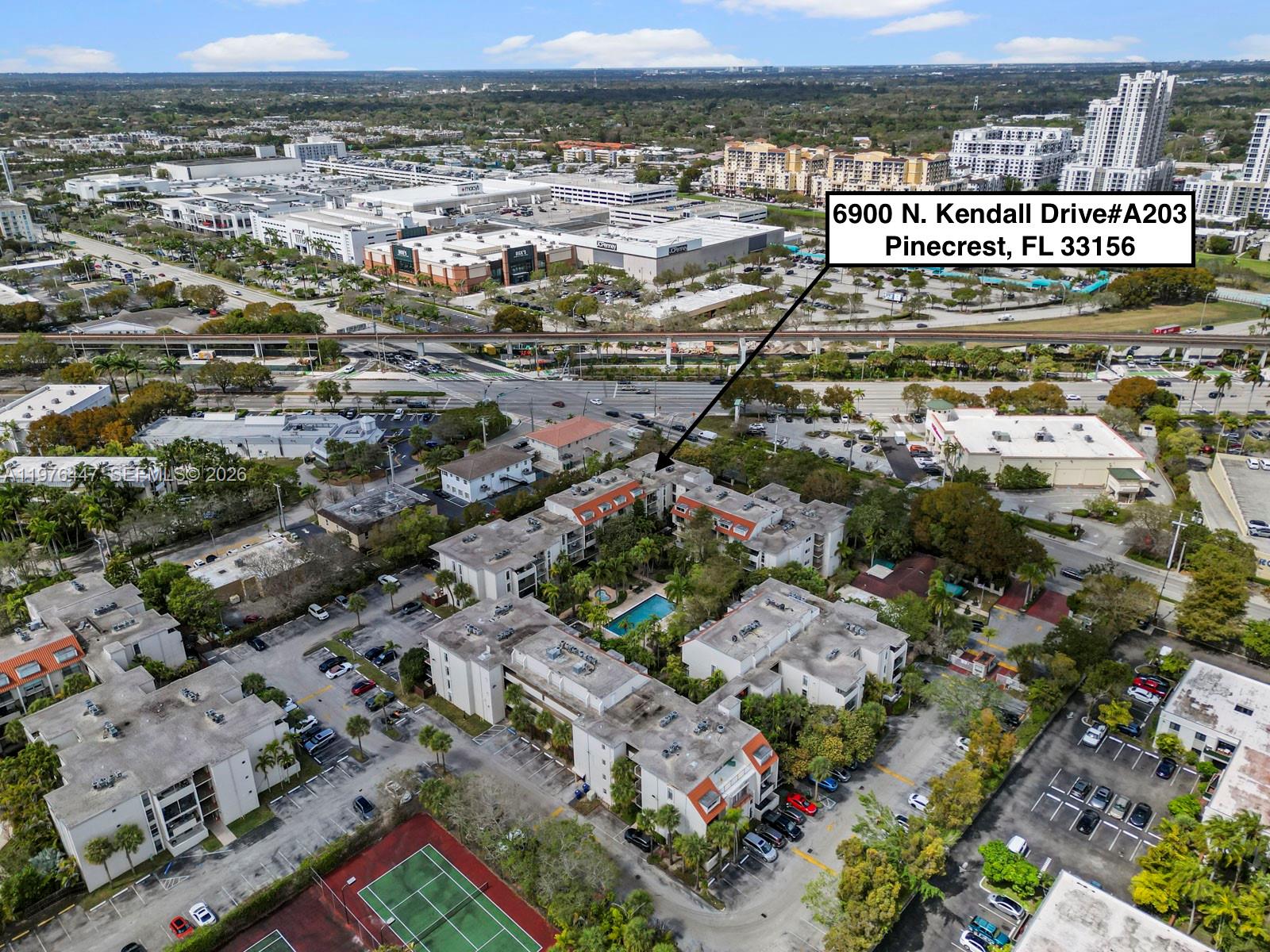 Dadeland Grove - Residential Lease