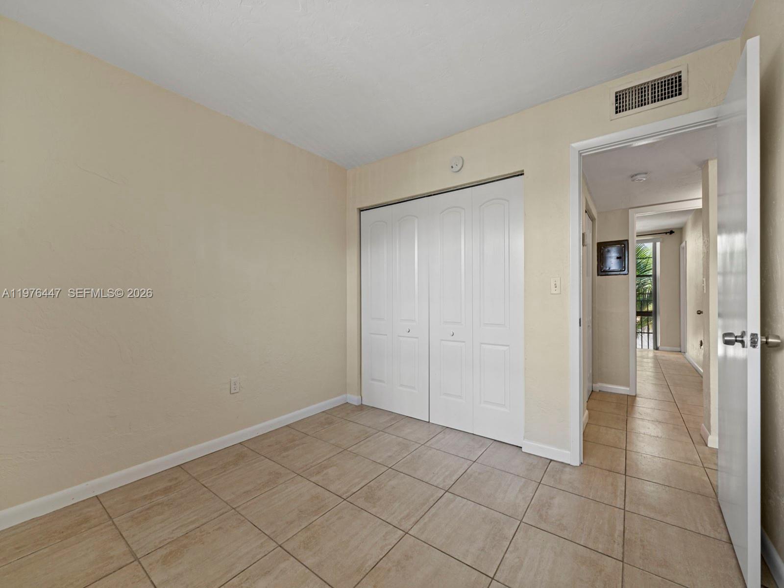 Dadeland Grove - Residential Lease
