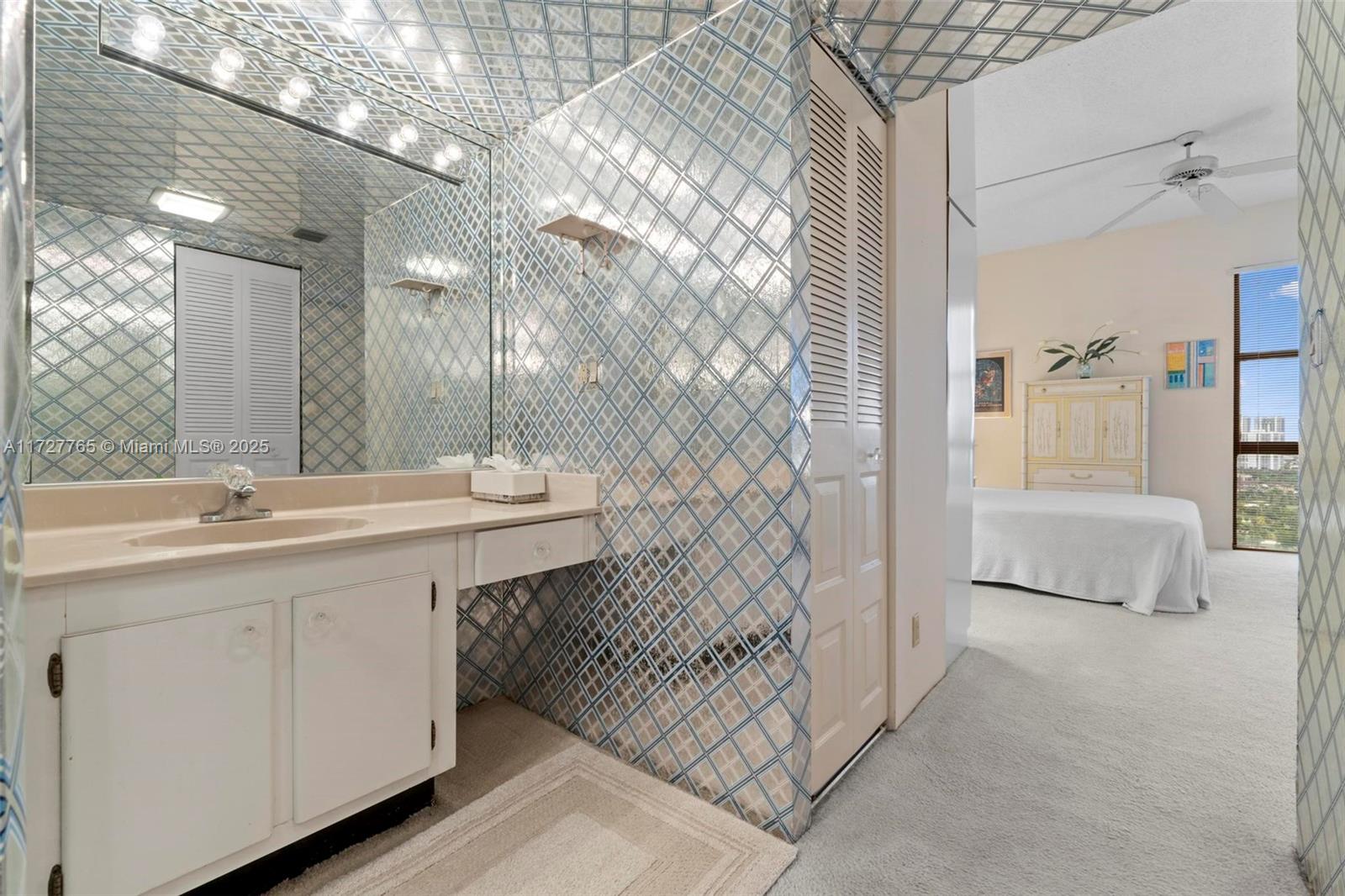 CORONADO CONDO- TOWER II - Residential