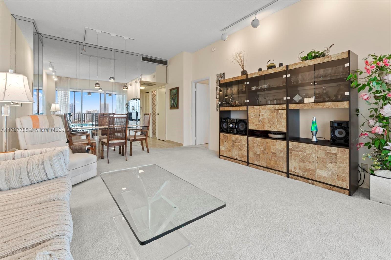 CORONADO CONDO- TOWER II - Residential