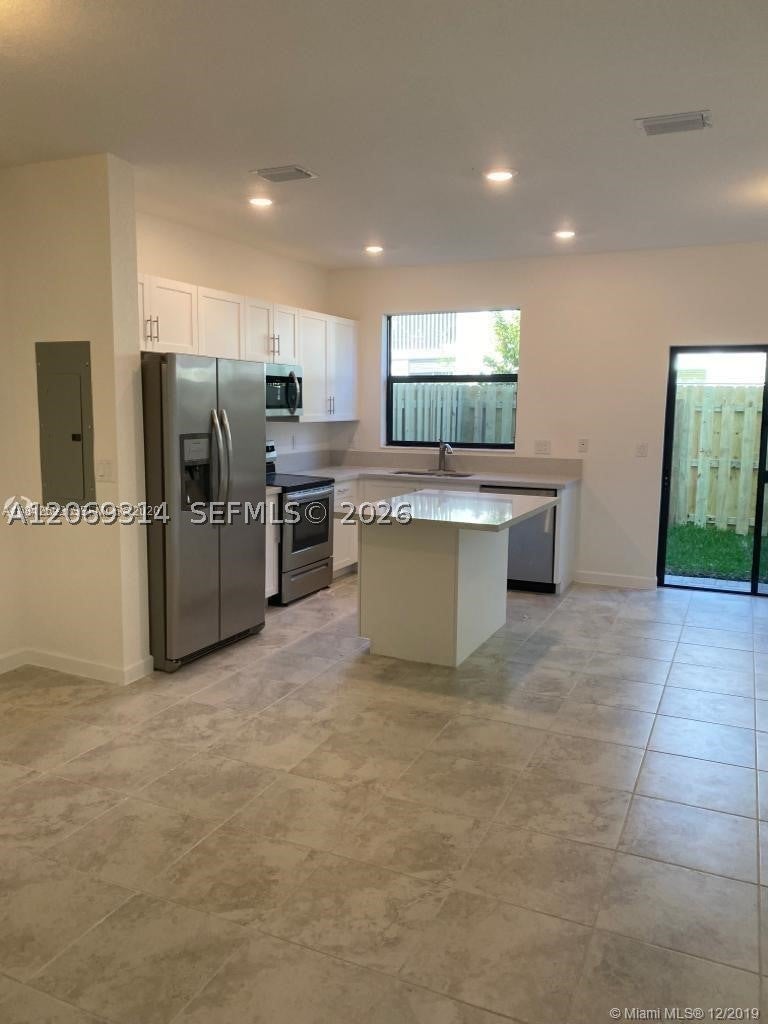 388 NE 208th Ter
