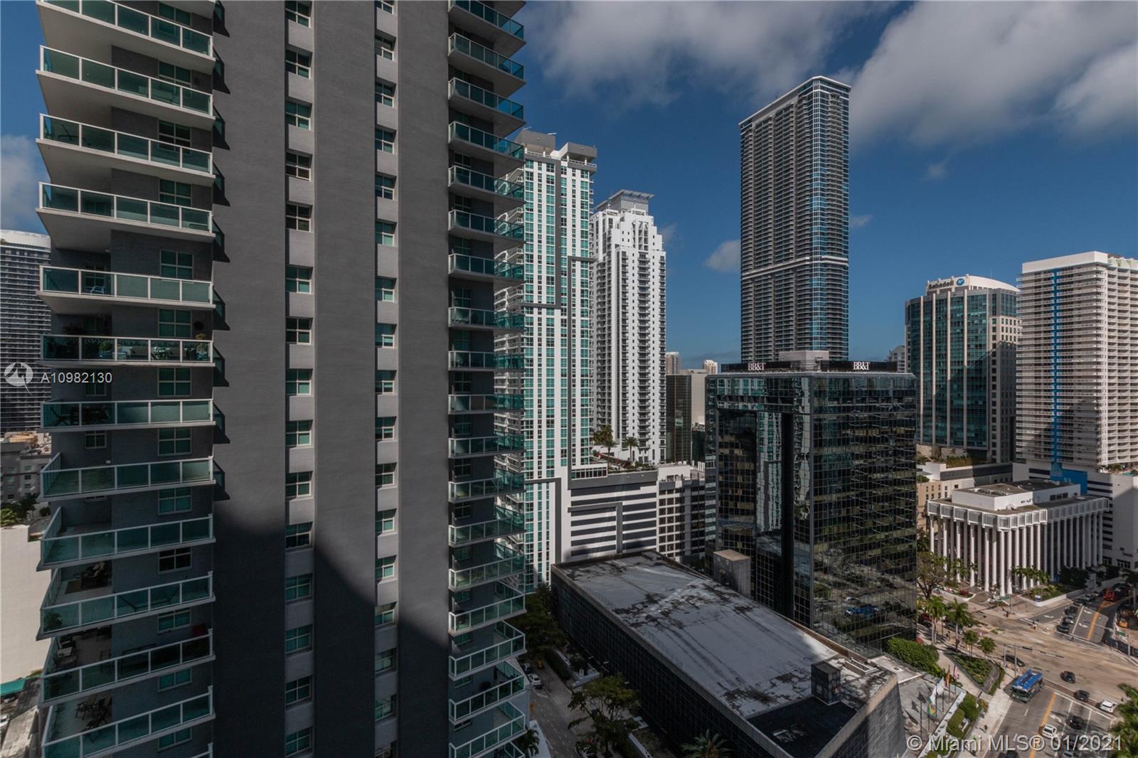 SLS Brickell - Residential