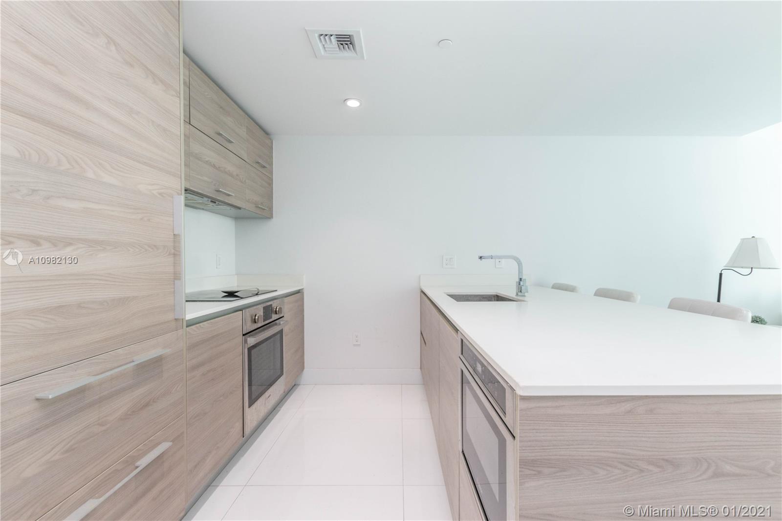 SLS Brickell - Residential