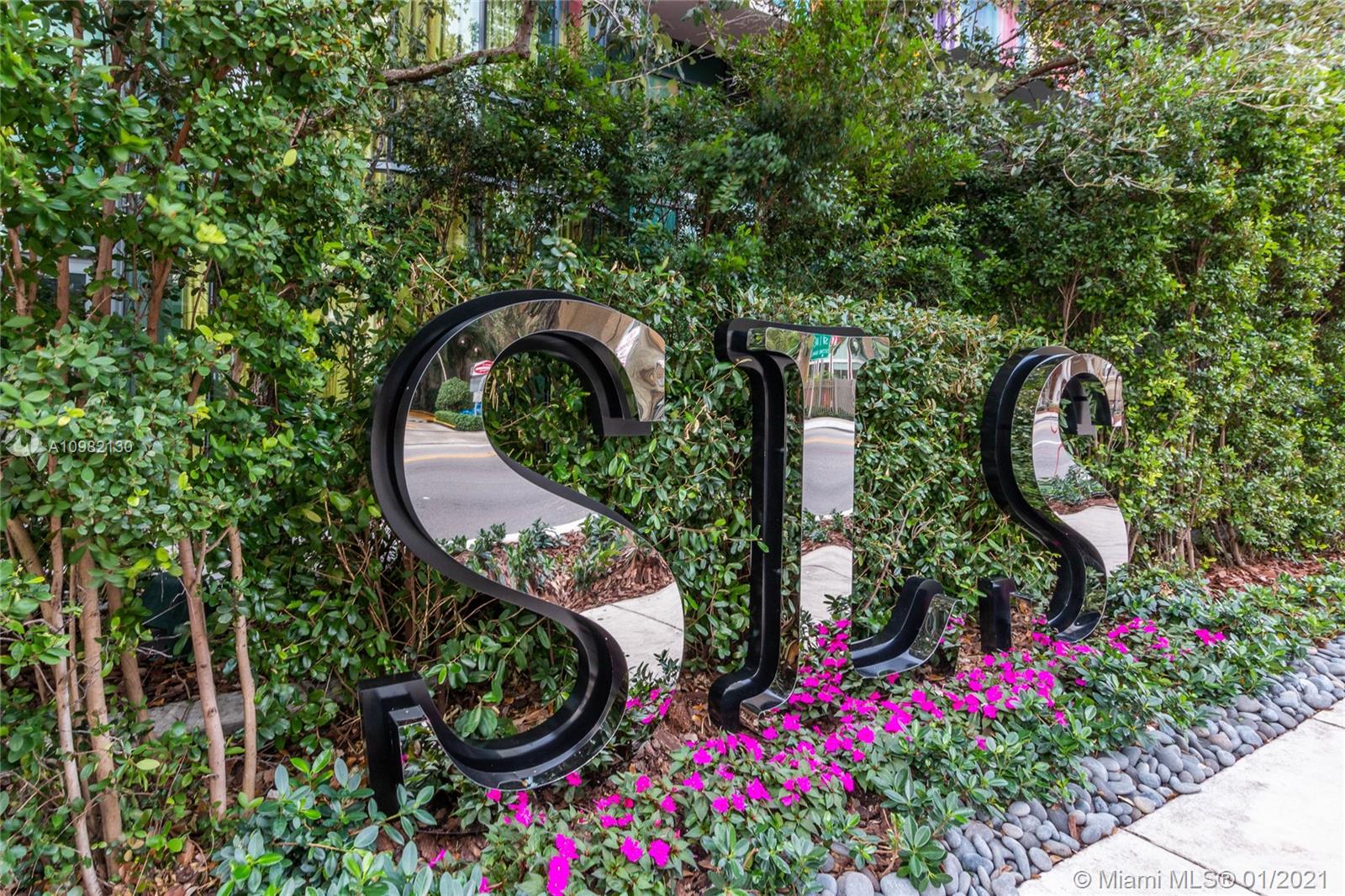 SLS Brickell - Residential