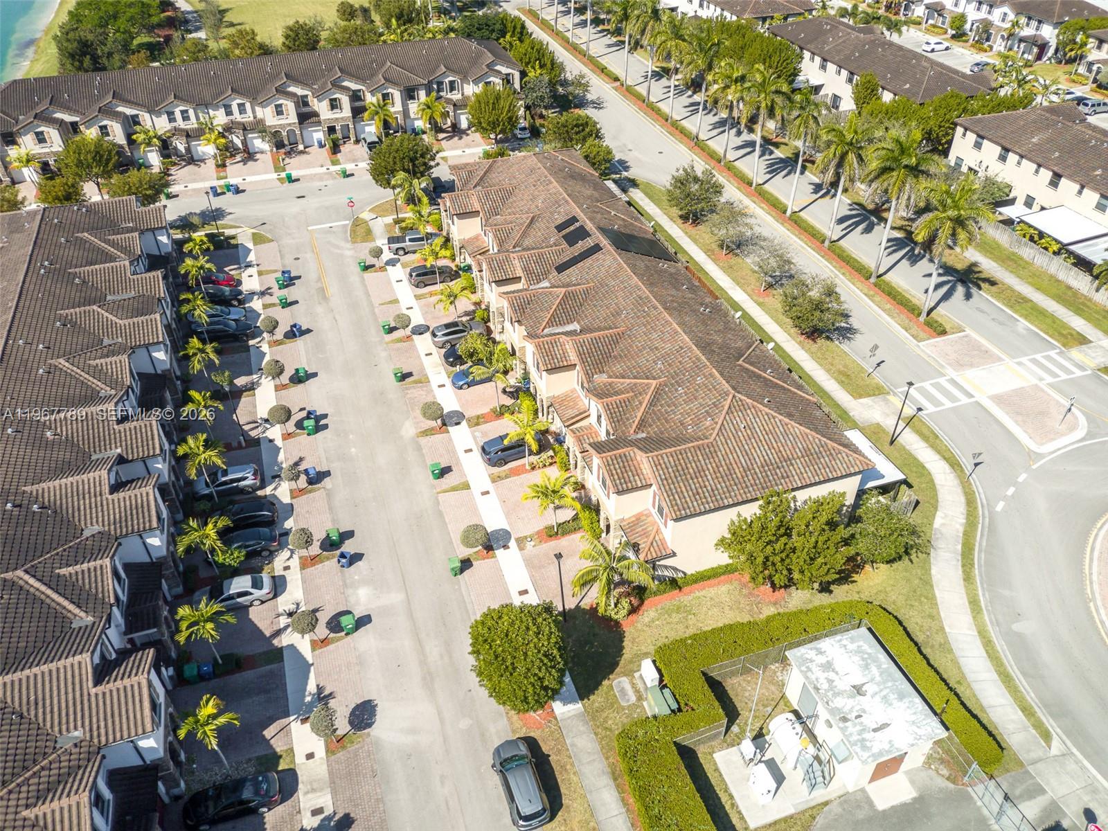 COCO PALM ESTATES - Residential