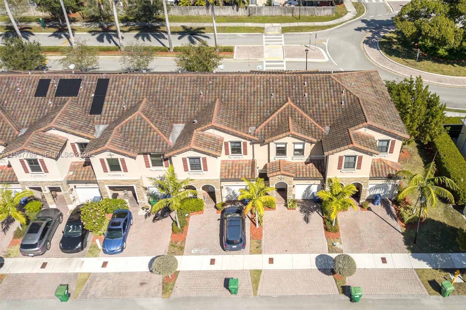 COCO PALM ESTATES - Residential