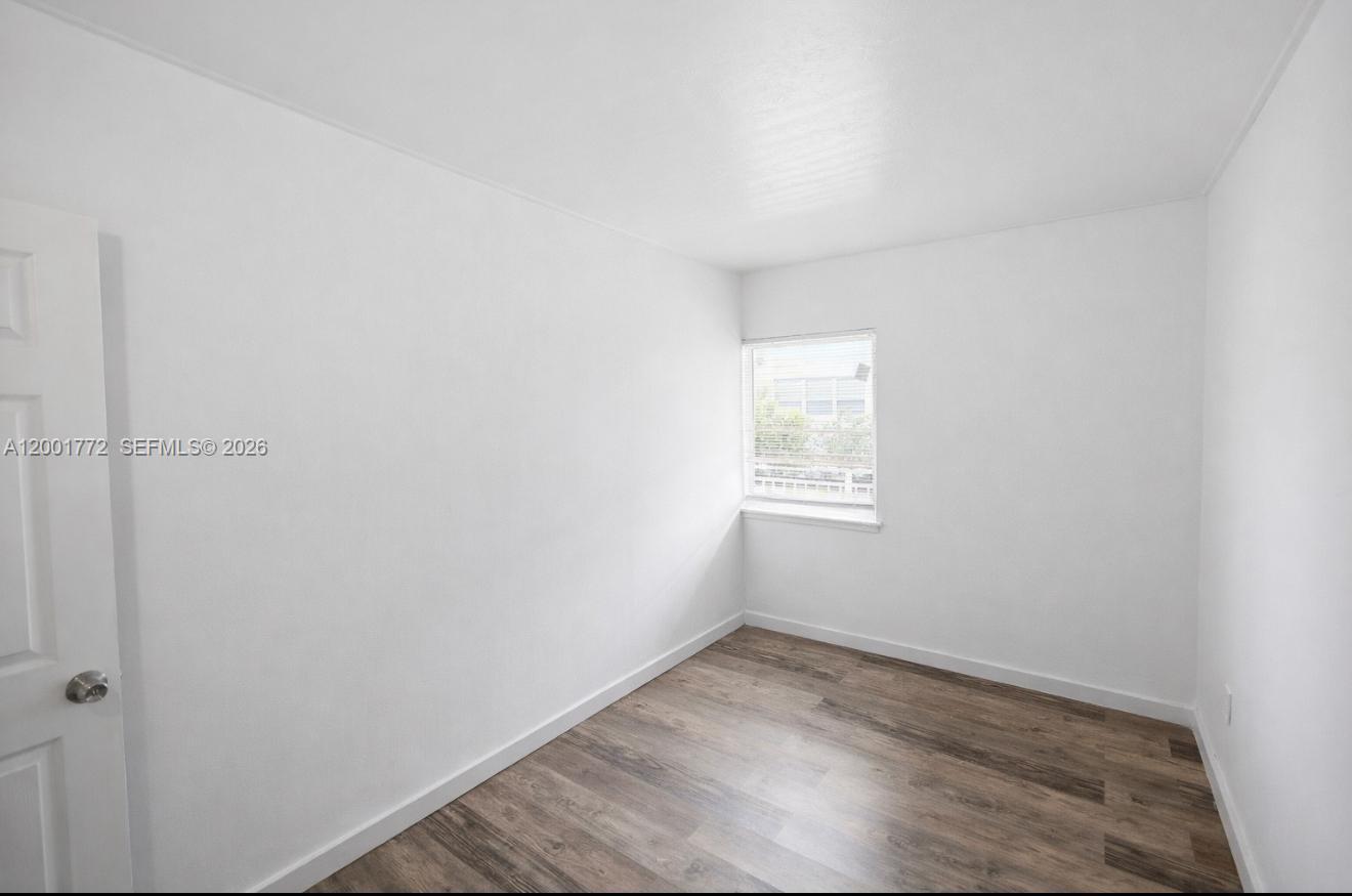 ALTOS DEL MAR NO 3 - Residential Lease