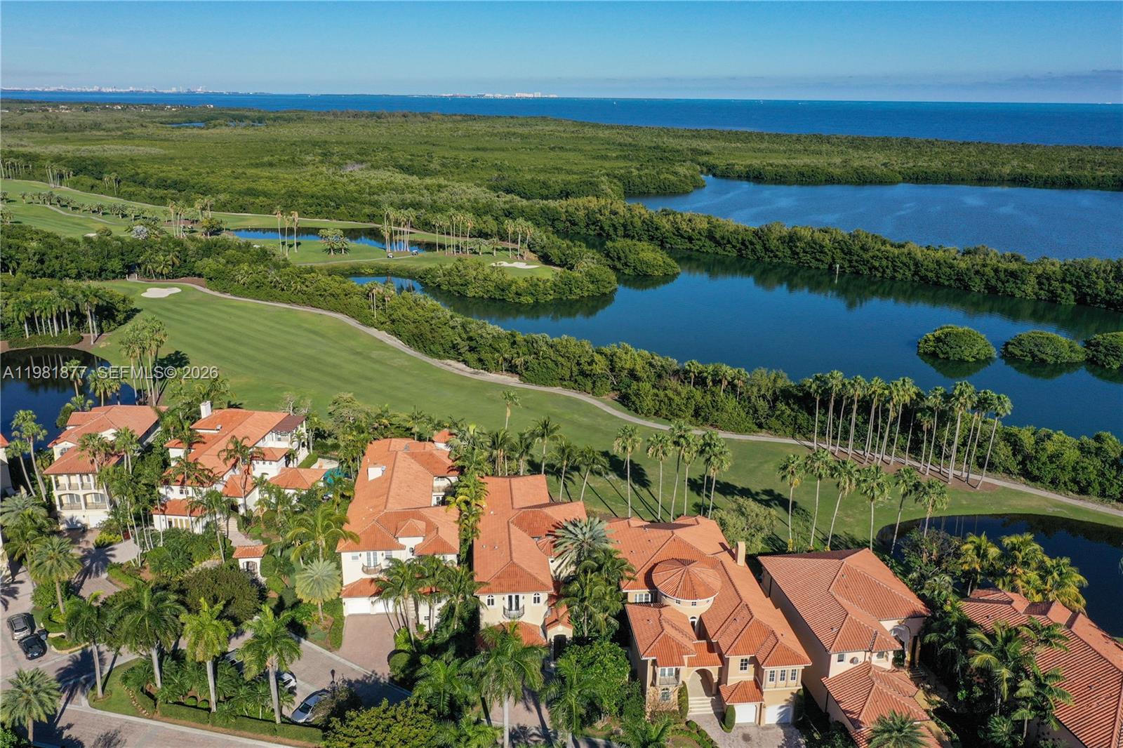 DEERING BAY ESTATES - Residential